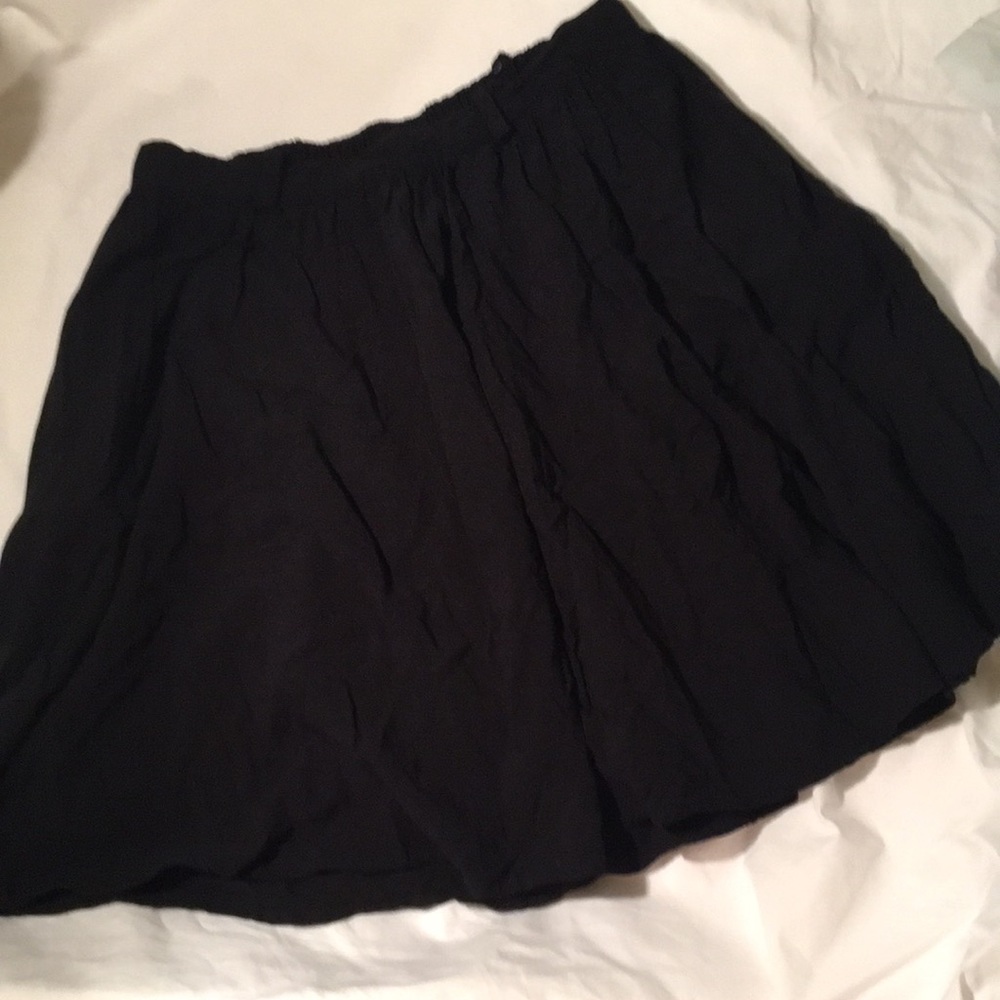black flare skater skirt elastic with pockets
